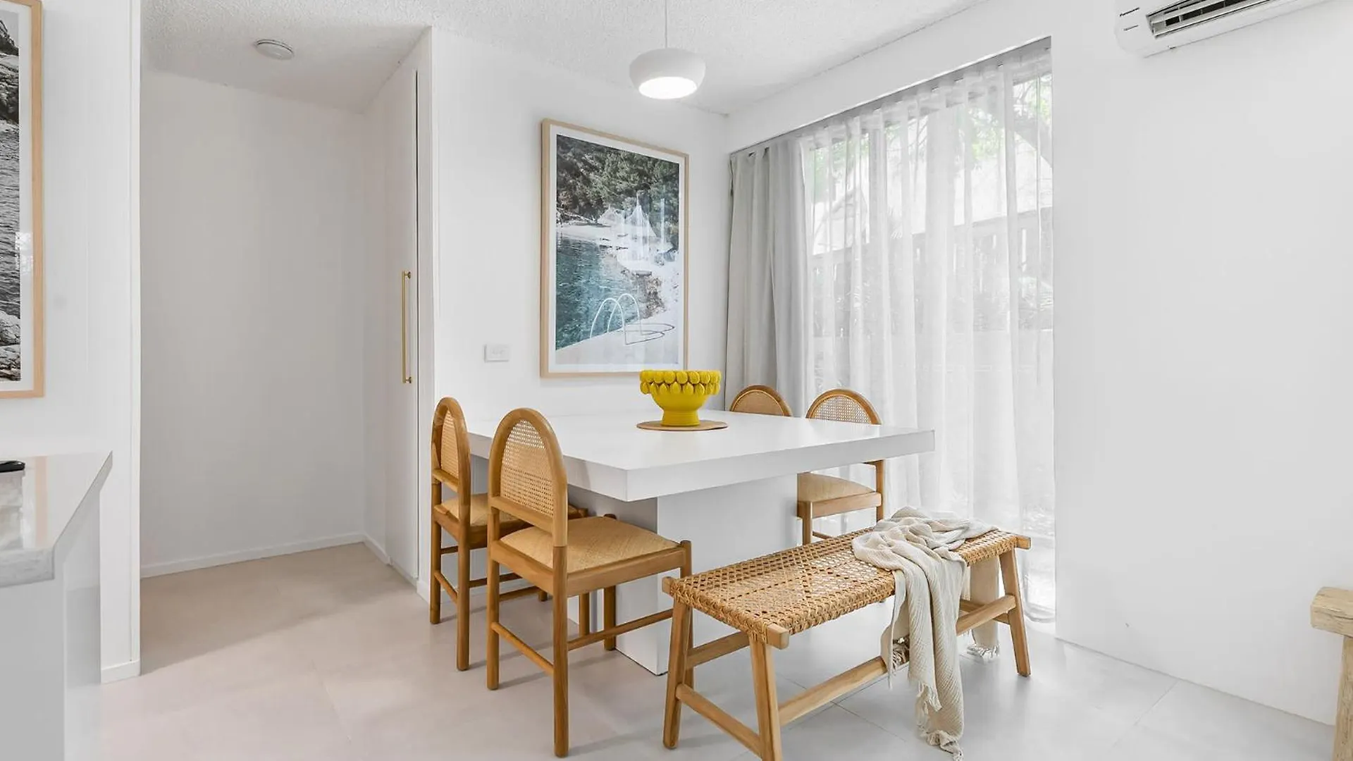 Amalfi On Alex: Seaside 2 Bedroom Retreat Alexandra Headland